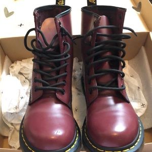 Used Cherry red Dc.Martens